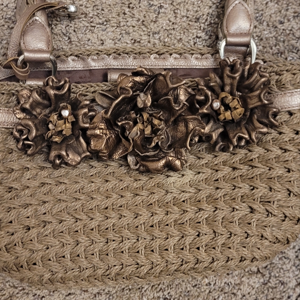 Brighton purse with flowers
